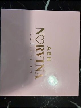 Anastasia Beverly Hills Pink Eyeshadow Palette - Vol. 4